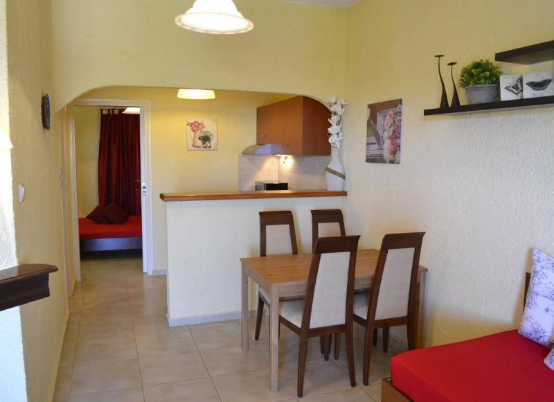 Zorbas Beach Village