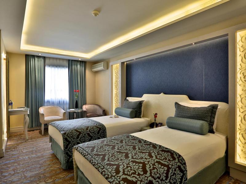 AHC Old City Hotel