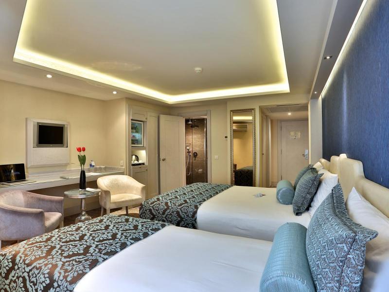 AHC Old City Hotel