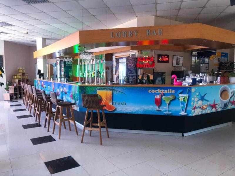 Flamingo Beach Hotel