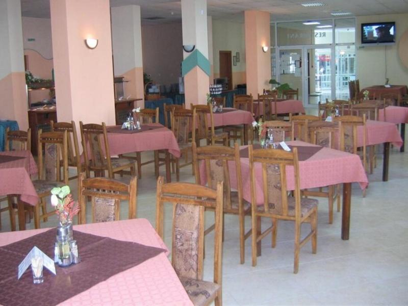 Flamingo Beach Hotel