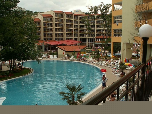 Allegra Aurora Goldstrand