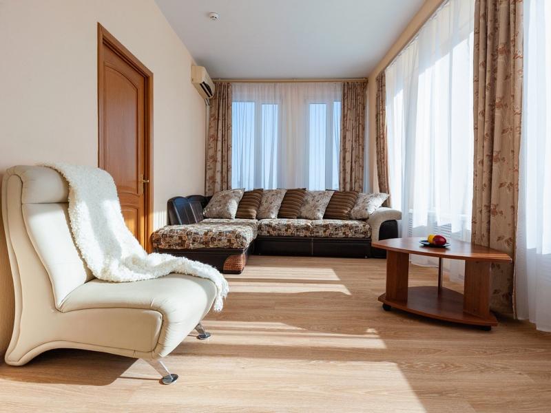 Премьер Ростов