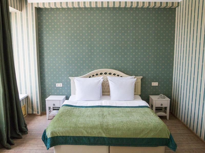 Премьер Ростов