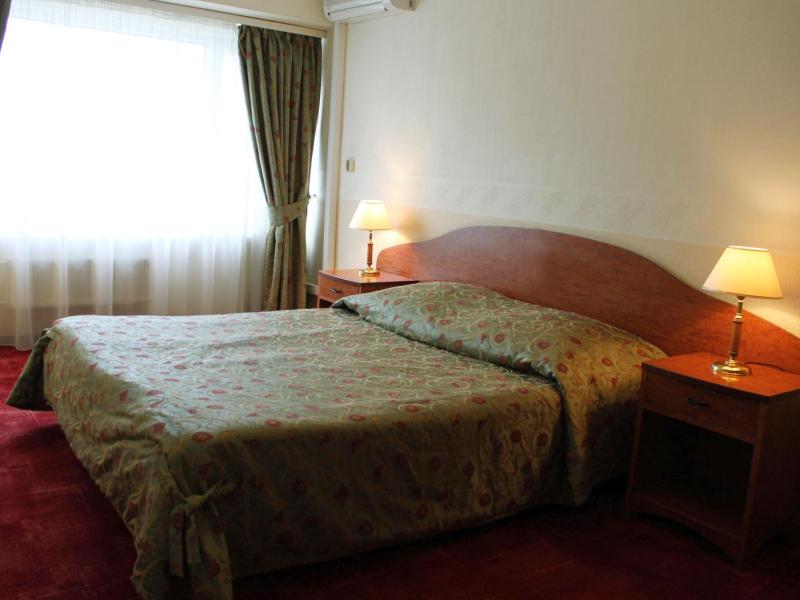 Академическая