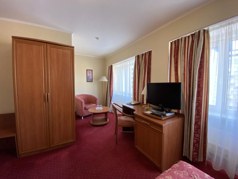 Академическая