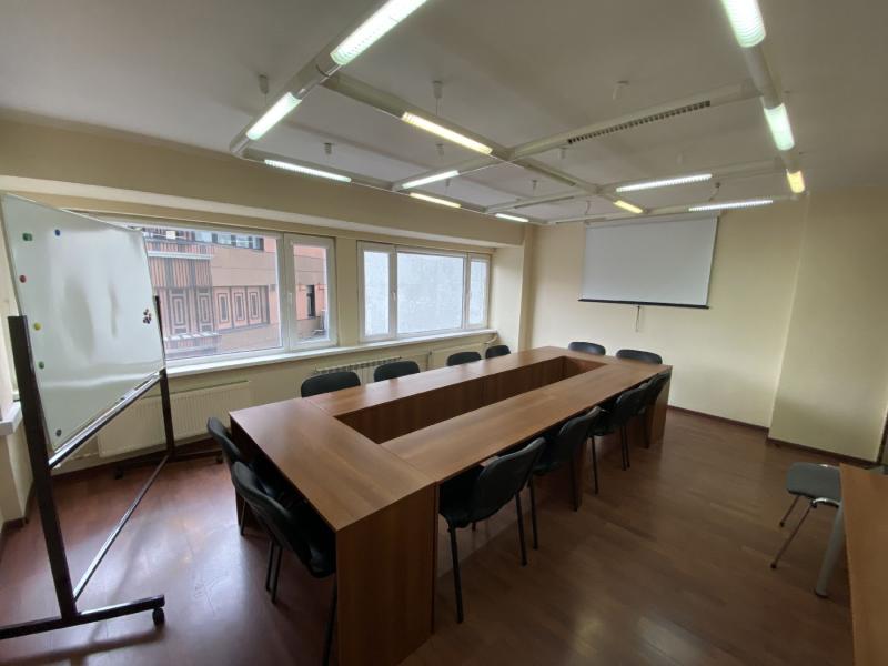 Академическая