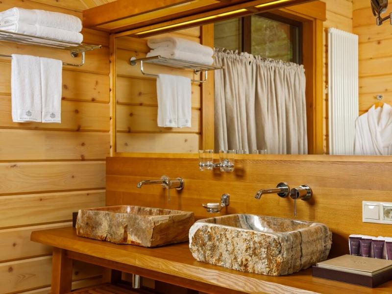 Altay Village Teletskoe