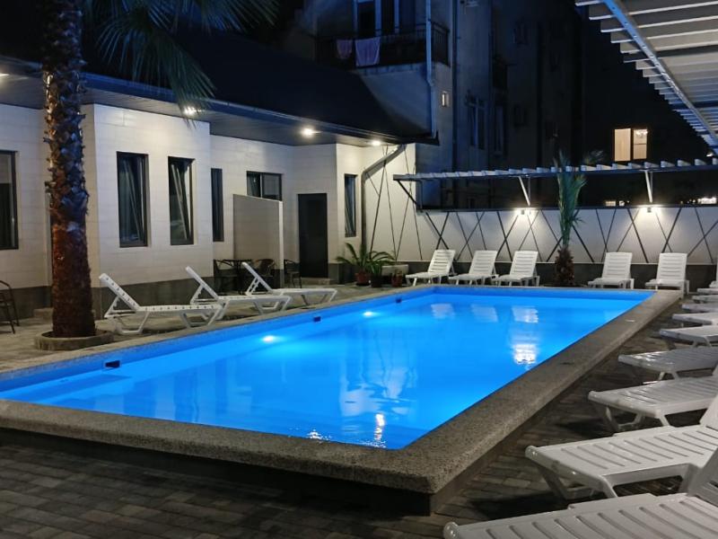 Альбатрос (ул. Просвещения)