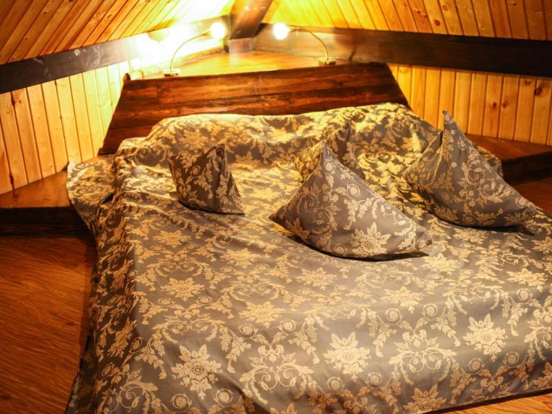 Альпийский двор