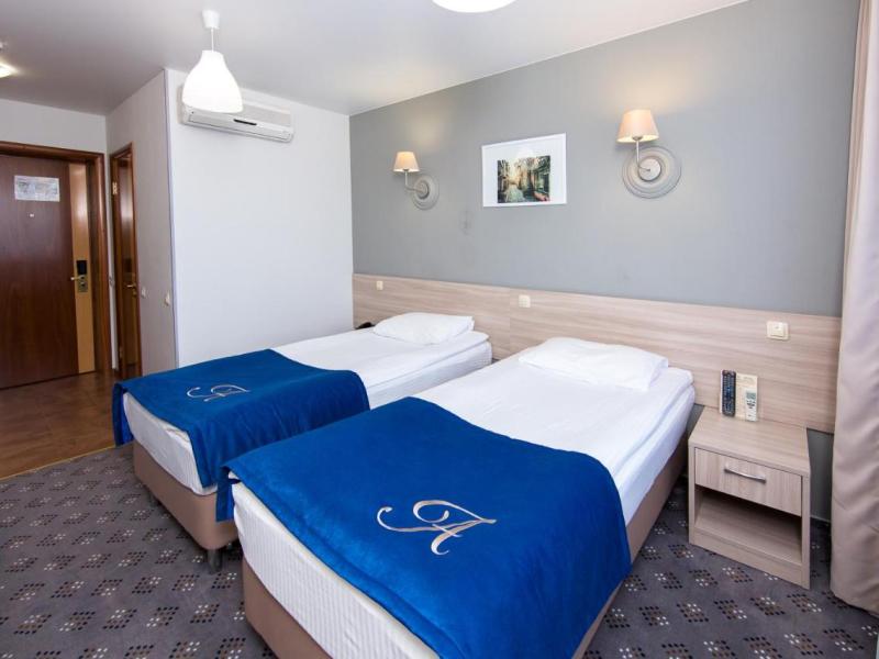 Amaks Premier Hotel