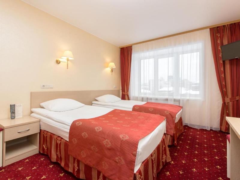 Amaks Premier Hotel