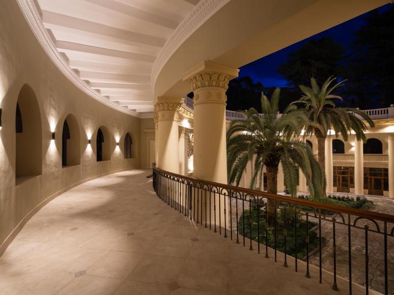 Amra Park-Hotel & Spa