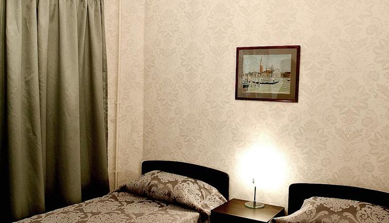 Отель Comfortline