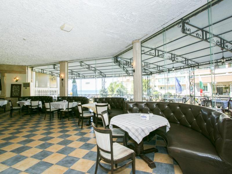Atrium Beach Hotel