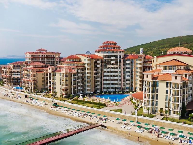 Atrium Beach Hotel