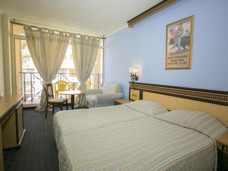 Atrium Beach Hotel