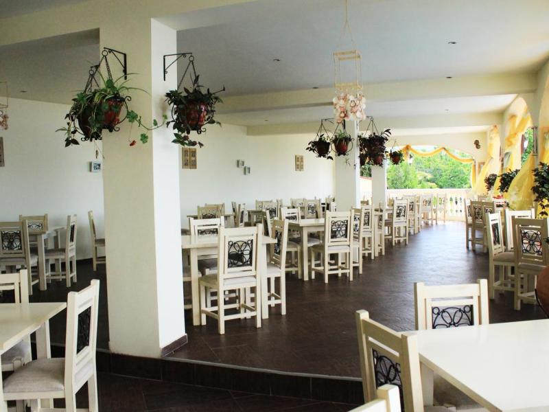 Atrium Beach Hotel
