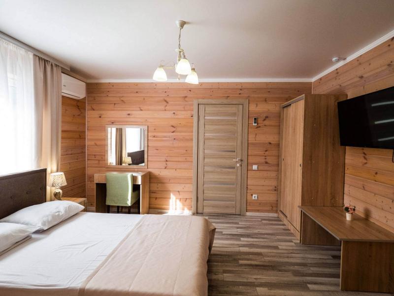 Афалина (пр. Пионерский)