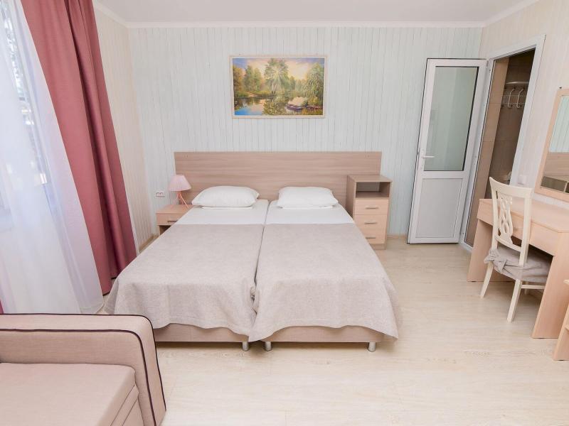 Афалина (пр. Пионерский)