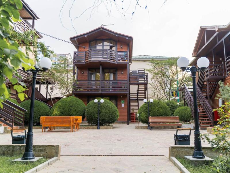 Афалина (пр. Пионерский)