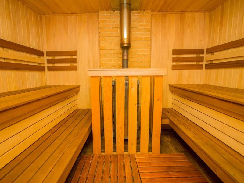 Афалина (пр. Пионерский)