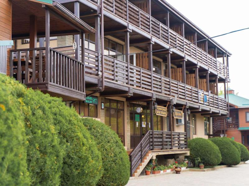 Афалина (пр. Пионерский)