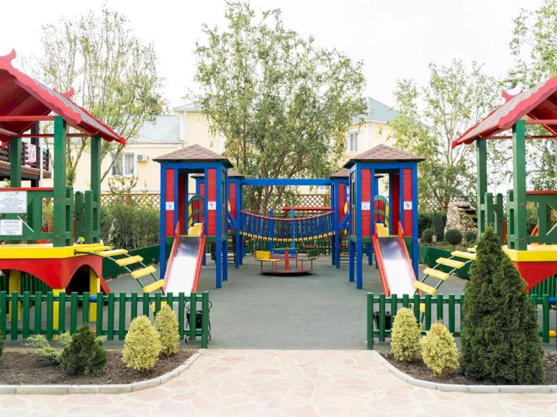 Афалина (пр. Пионерский)