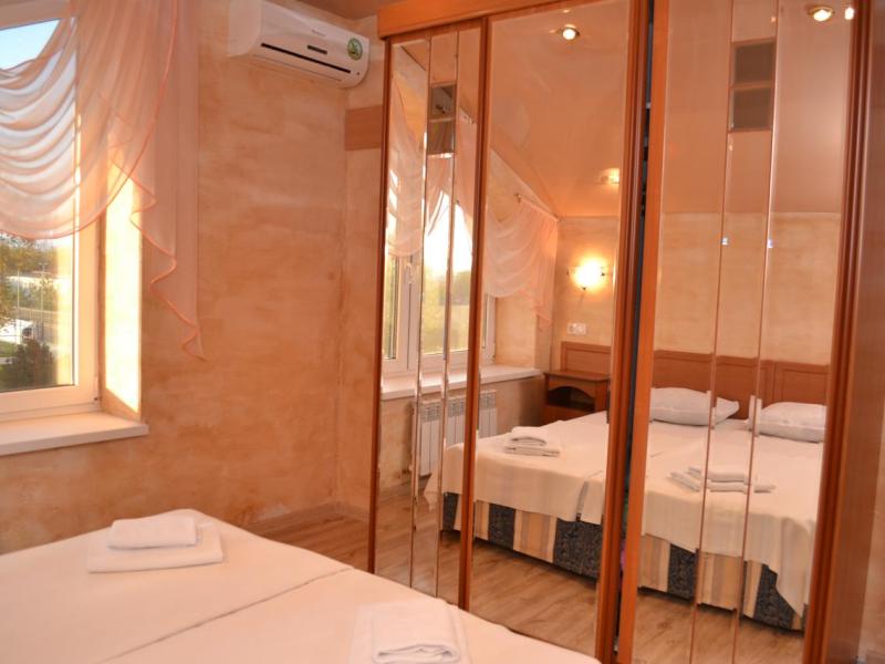 Бавария гостевой дом (Витязево)