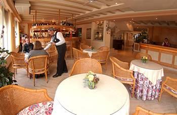 Van der Valk hotel Restaurant Barcarola