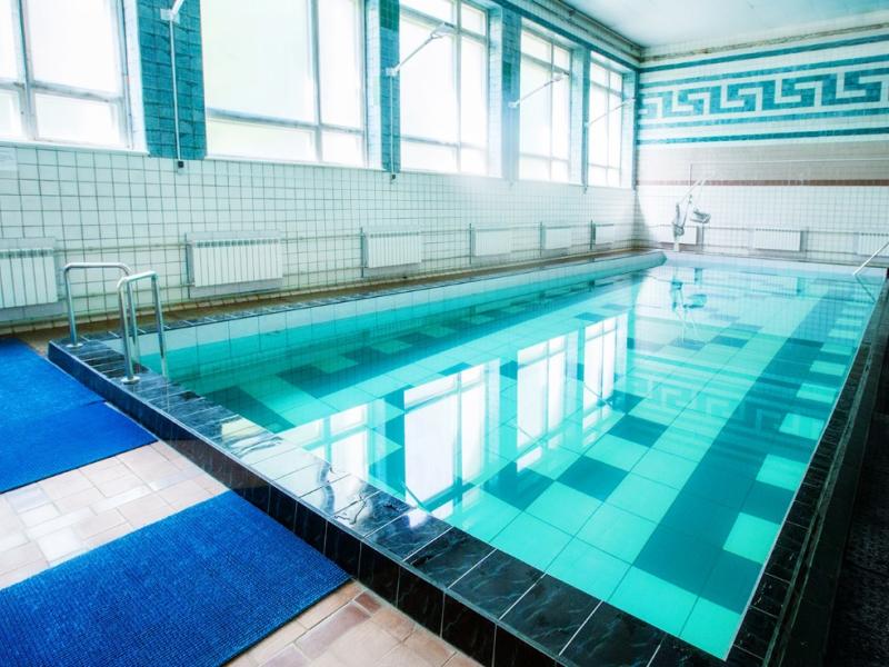 Белые ключи