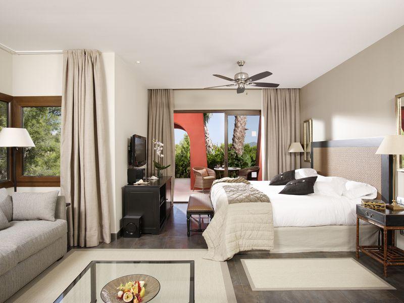 Royal Hideaway Asia Gardens Hotel & Thai Spa