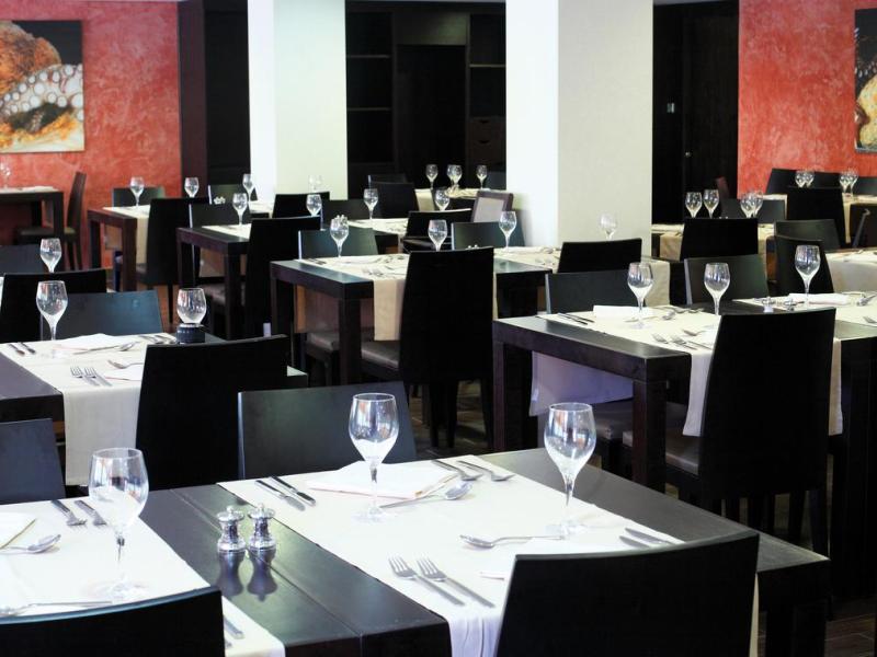 Occidental Cala Vinas