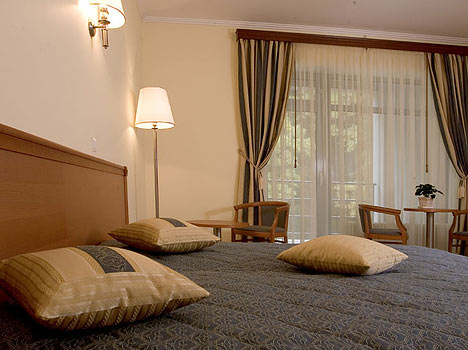 Величъ Country Club