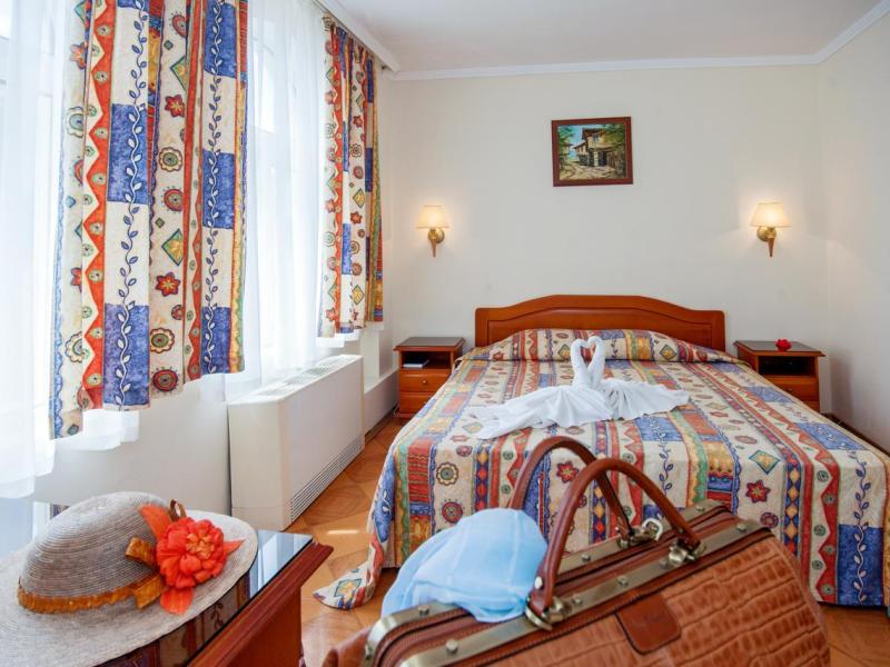 Villa List 