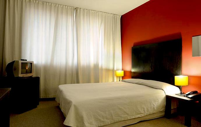 Riverside Hotel & Spa