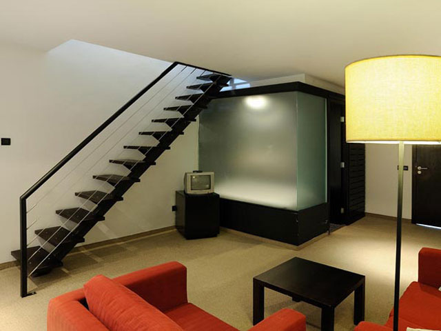 Riverside Hotel & Spa