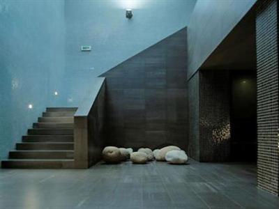 Riverside Hotel & Spa