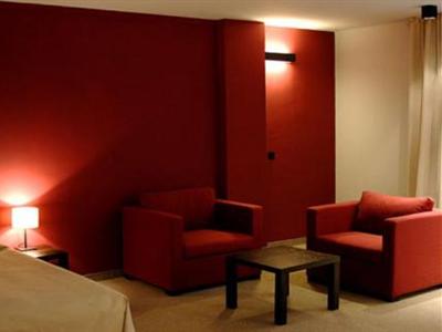 Riverside Hotel & Spa
