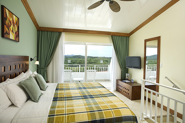 Occidental Tamarindo