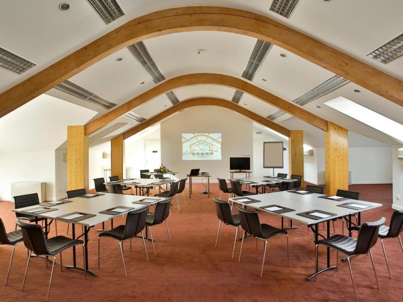 Adina Apartment Hotel Budapest