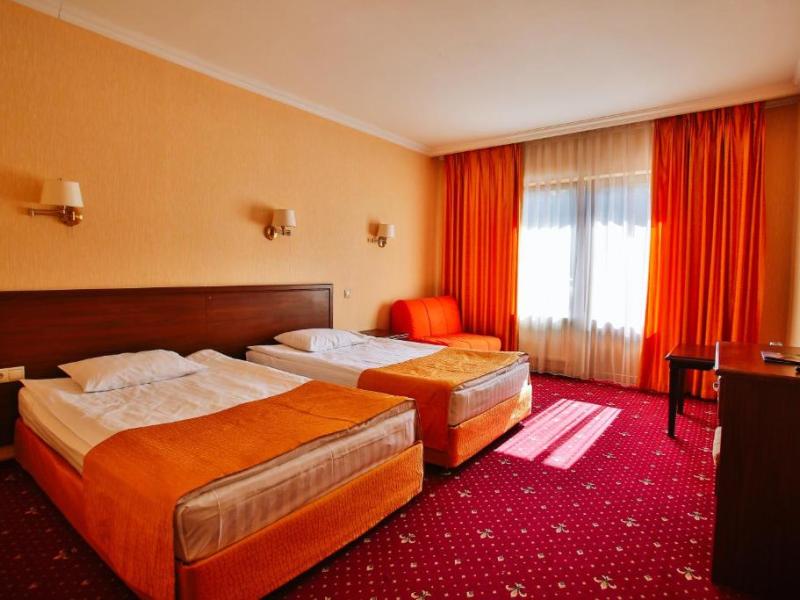 Гала Плаза Отель