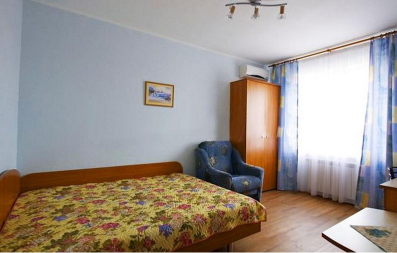 Гелиос (Витязево)