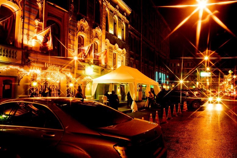 Helvetia Hotel & Suites