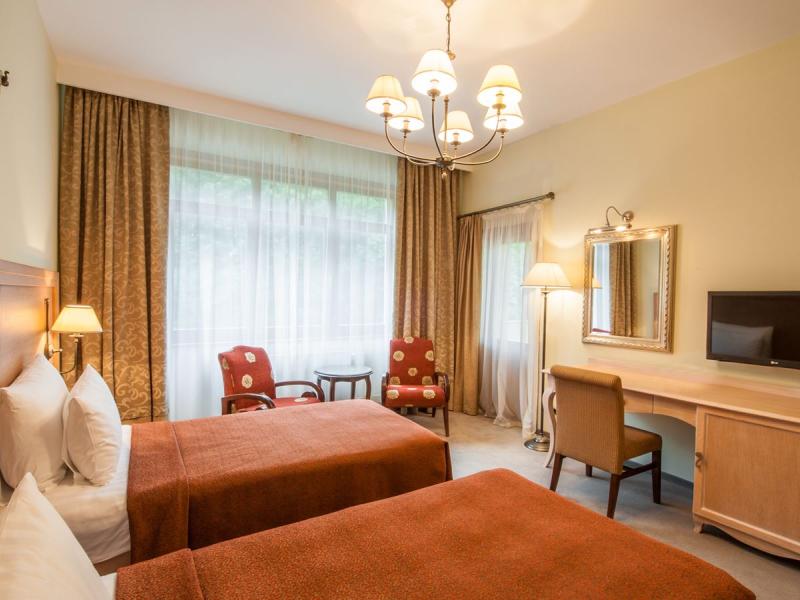 Гранд Отель Поляна