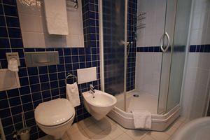 Гранд Авеню Отель