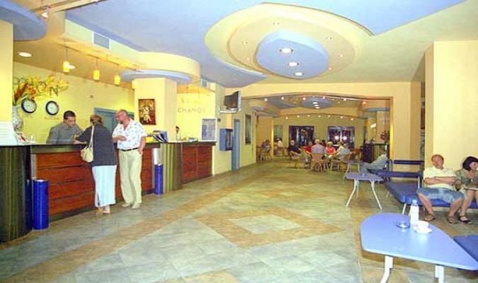 Dana Palace 