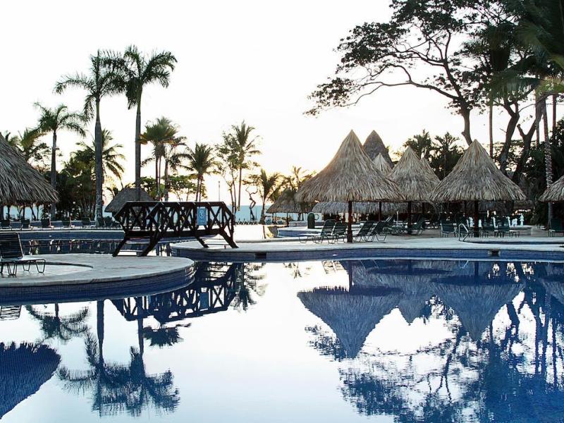 Barcelo Tambor Beach