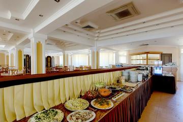 Отель Club Hotels Dolphin Абхазия, Пицунда, фото 3