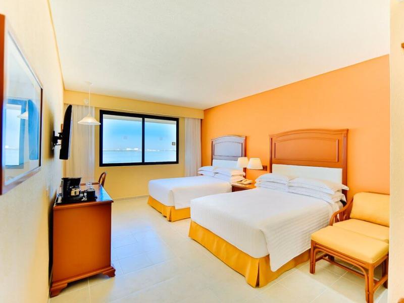 Occidental Tucancun